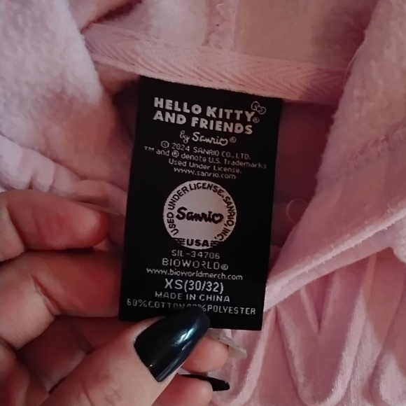 COPY - Hello Kitty - Pink Graffic Hoodie - Picture 4 of 4